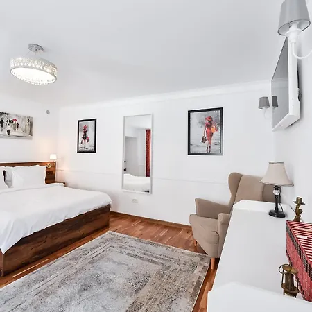 Fiverooms Apartment *