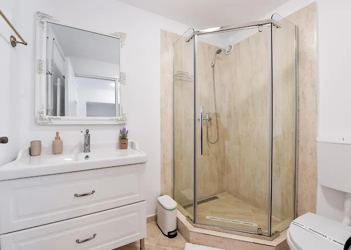 Fiverooms Апартаменти