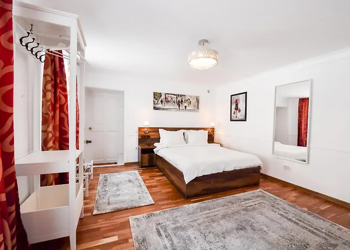 Апартаменти Fiverooms